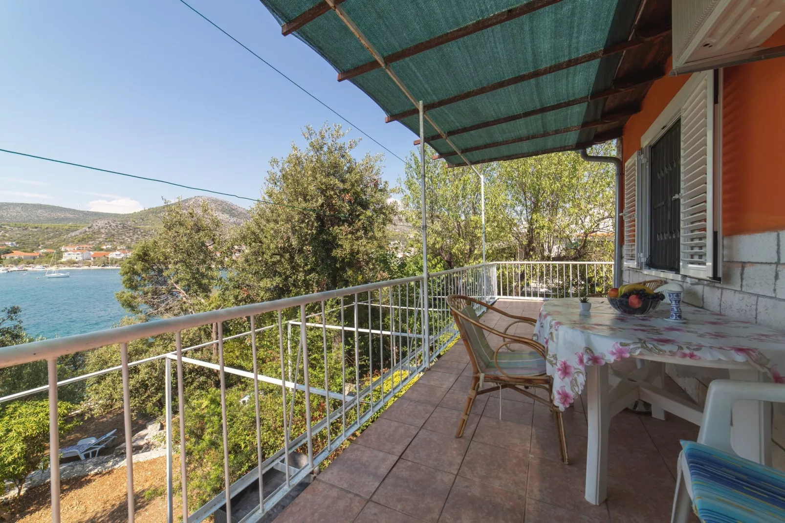 Two Bedroom Holiday Home - Terrace balcony
