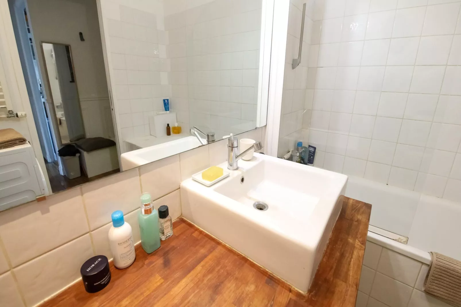 APPARTEMENT VICTOR HUGO/ GENY-Bathroom
