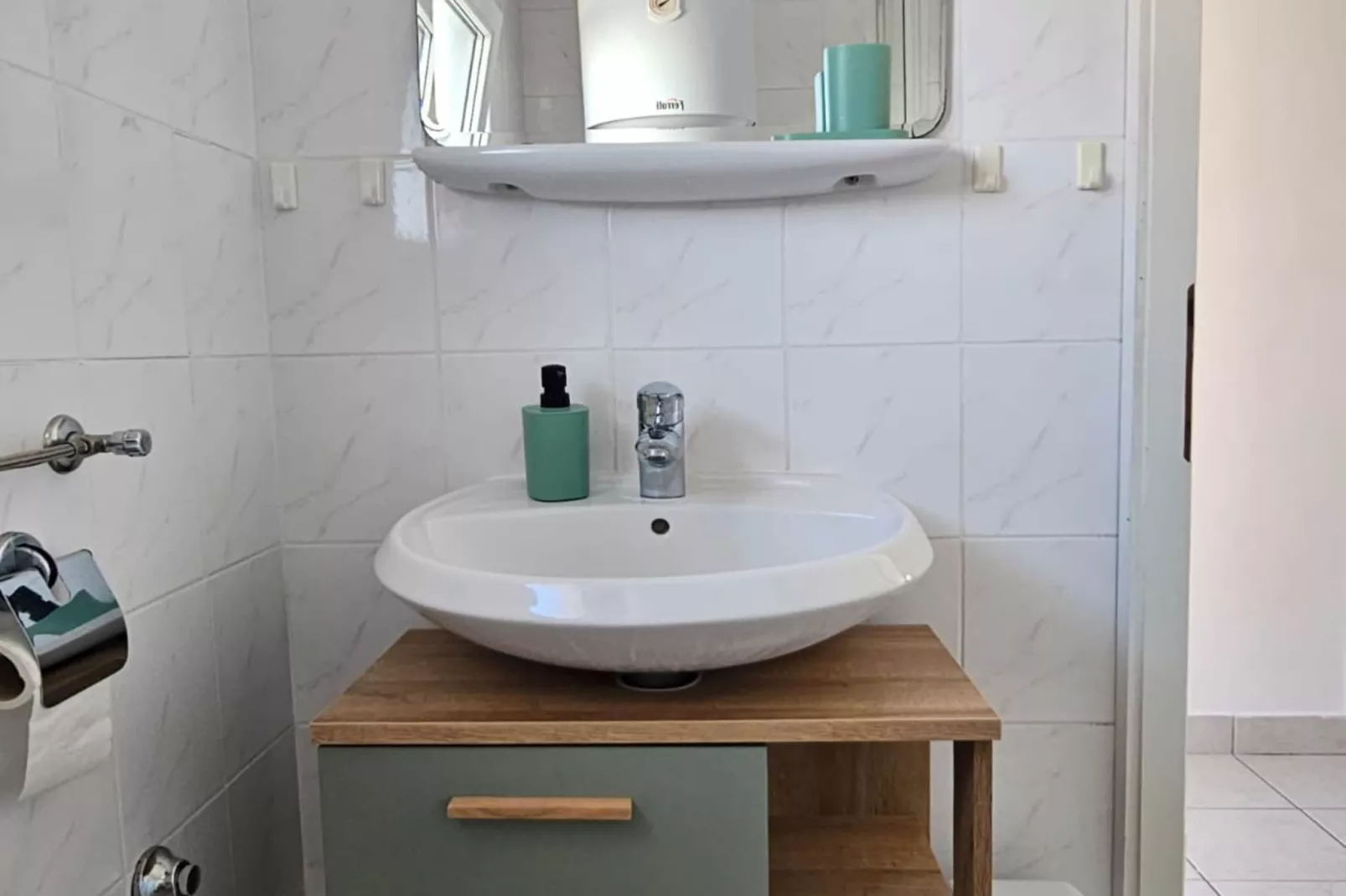 Apartment M&VALENTIN - Two Bedroom Apartment with Terrace - Salle de bain