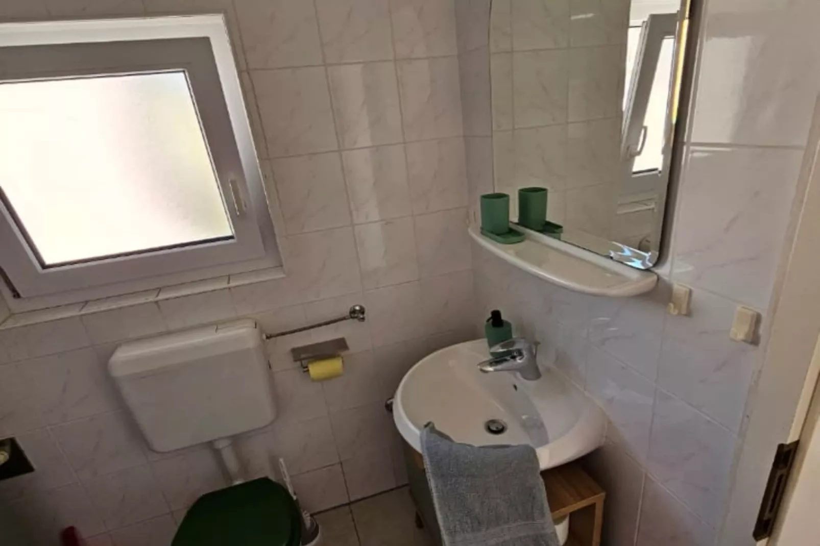 Apartment M&VALENTIN - Two Bedroom Apartment with Terrace - Salle de bain