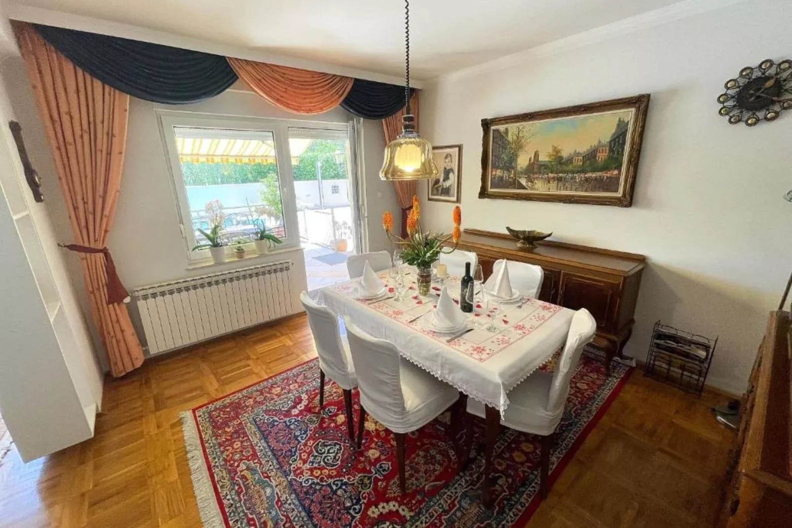 Holiday Home Mary-Esszimmer