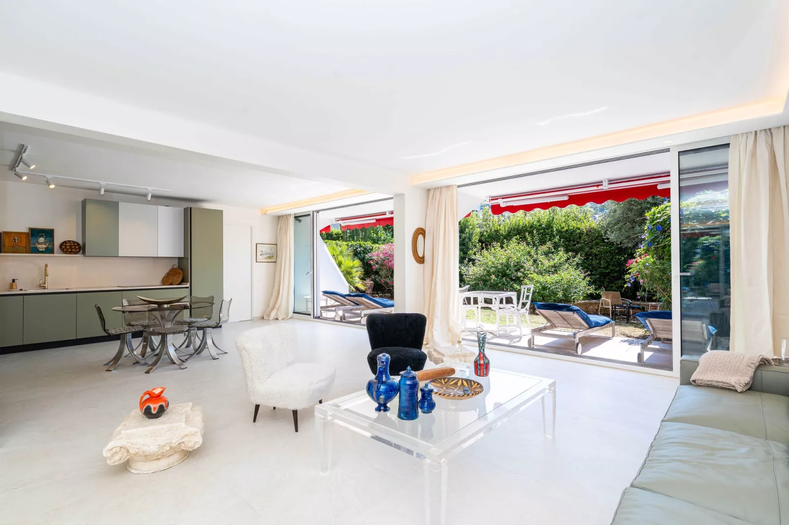 FM-42-MONTFLEURY - Untagged