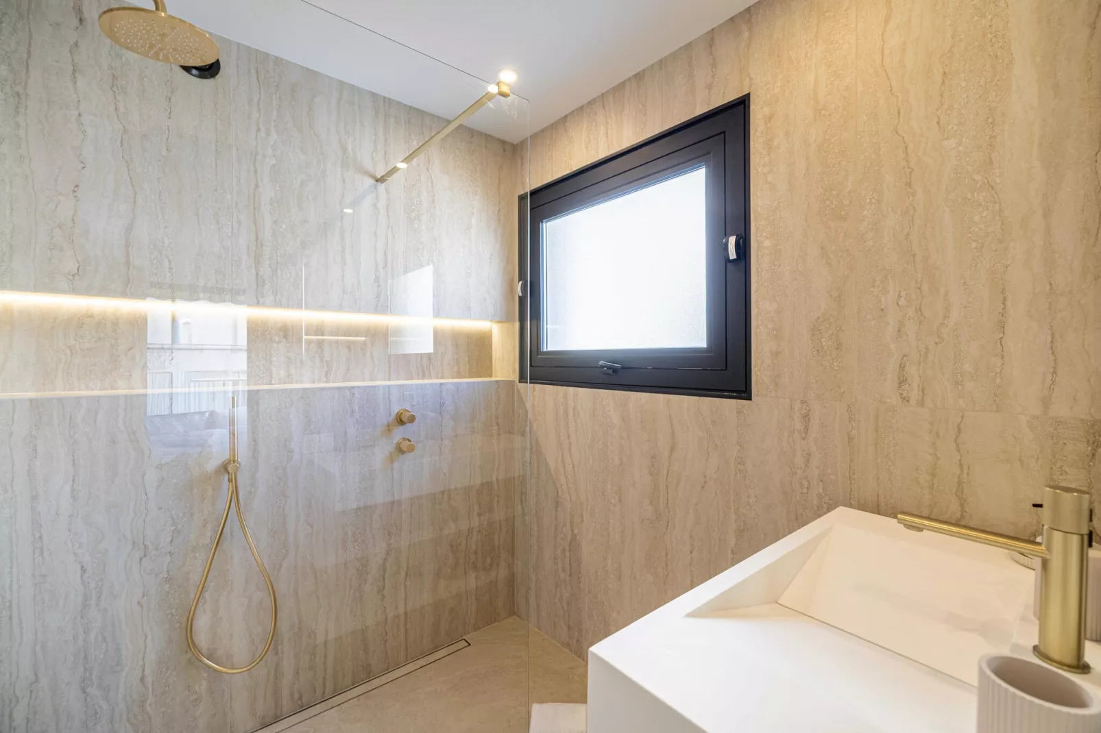 MZ-12-BRANLY - Non tagué