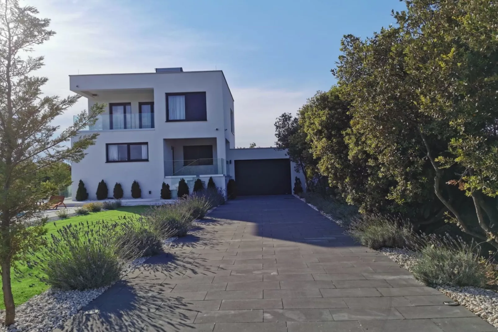 Four Bedroom Villa - Outdoor