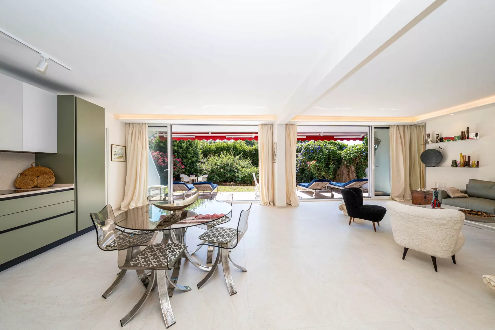 FM-42-MONTFLEURY - Untagged