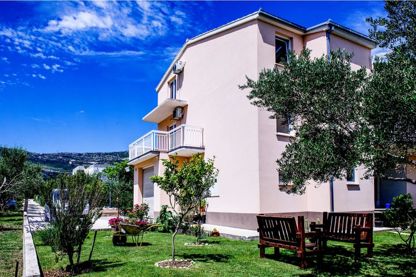 Two Bedroom Apartment (Owner Purple) - Im Freien