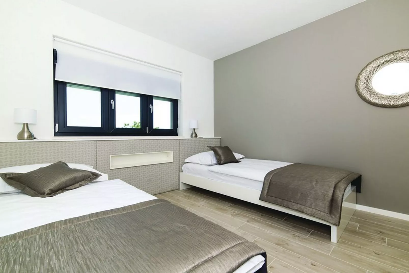 Modern Kastel Villa with Private Pool, Gym, and Large Outdoor Space - Eight Bedroom Villa - Schlafzimmer