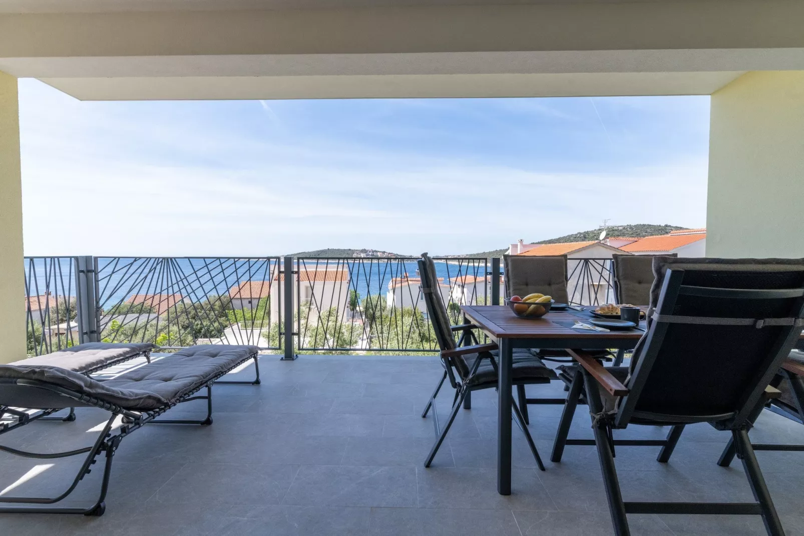 Luxury Living at Horizon Retreat - Deluxe Two Bedroom Apartment (owner  West S6) - Terrasse / balcon