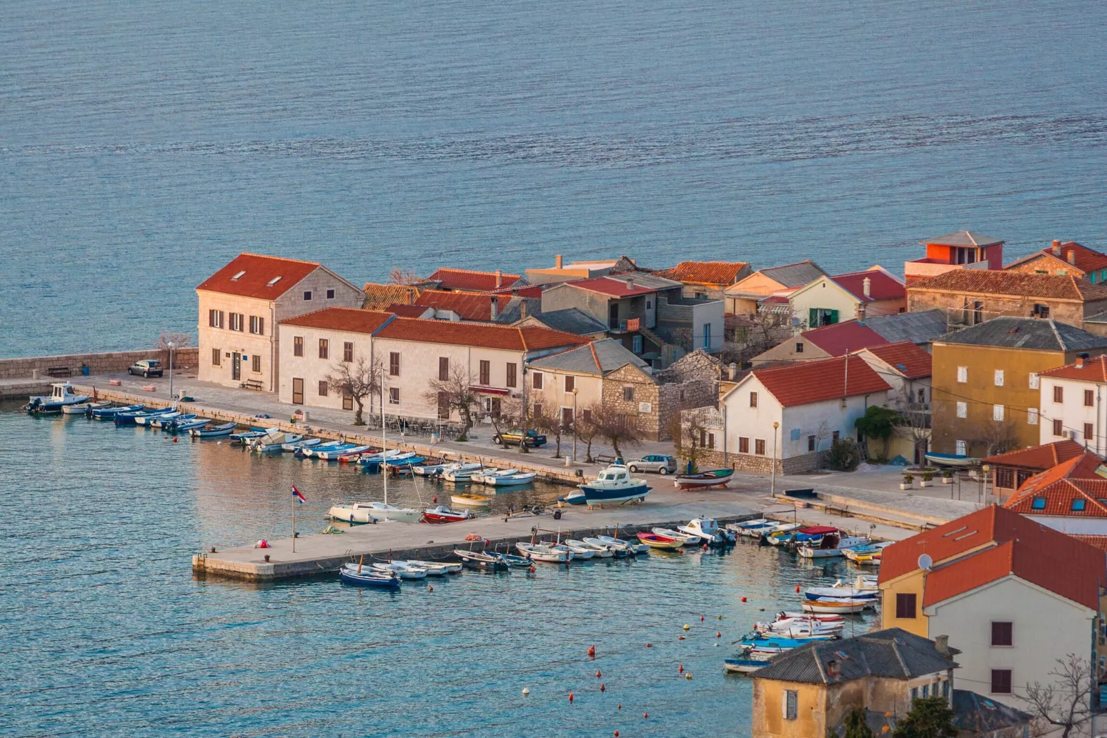Cozy Apartments in Zadar with Sea and Mountain Views - Studio Apartment with Mountain View (owner 4) - Im Freien