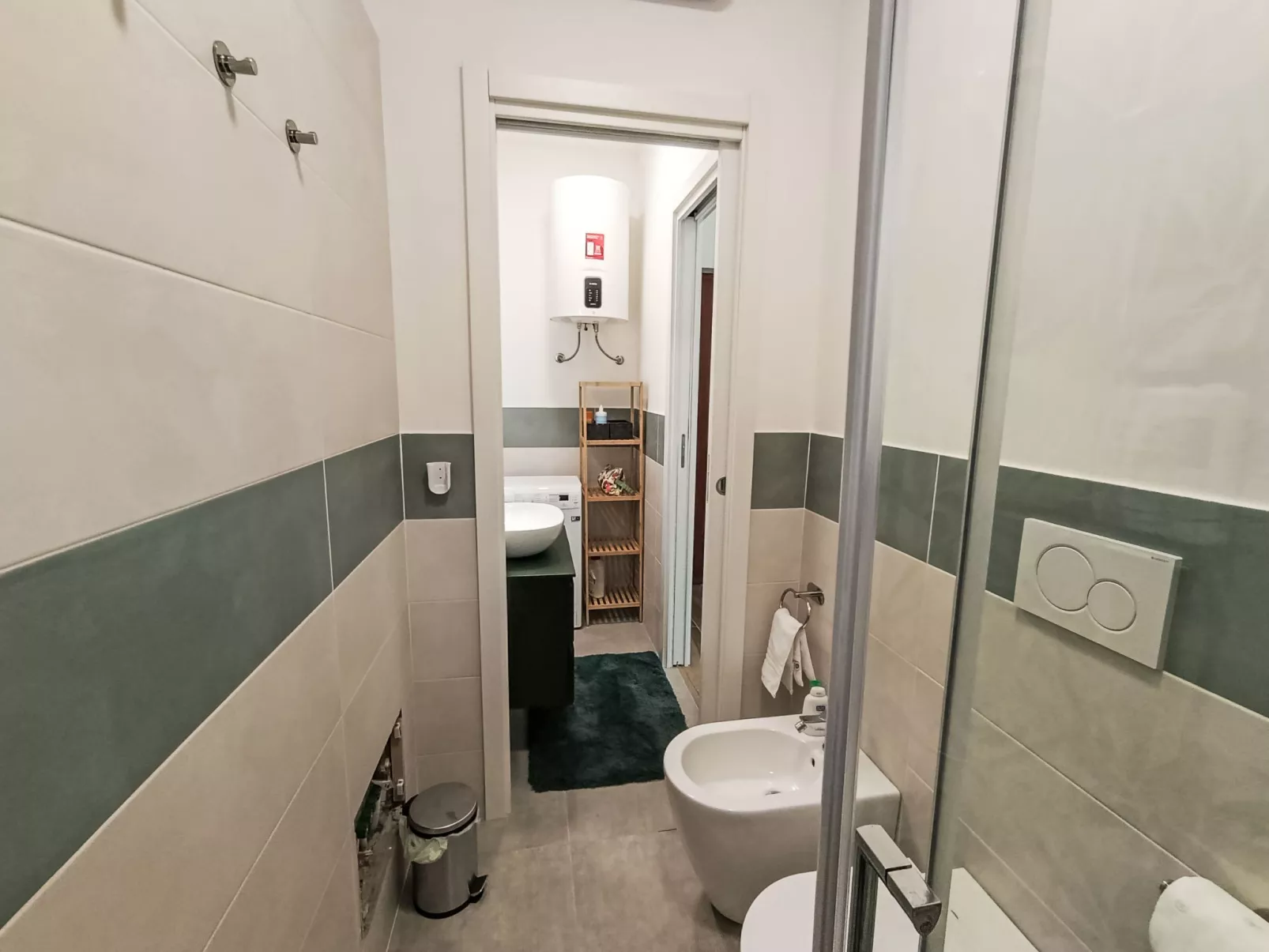 Titti e Giba - Dedans