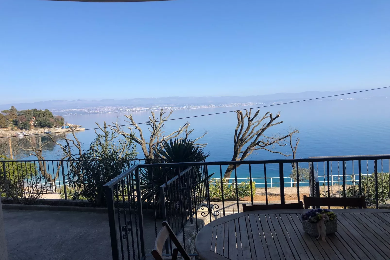 Splendid Beachfront Medveja Apartments - One Bedroom Apartment with Terrace and Sea View 4 - Terrasse