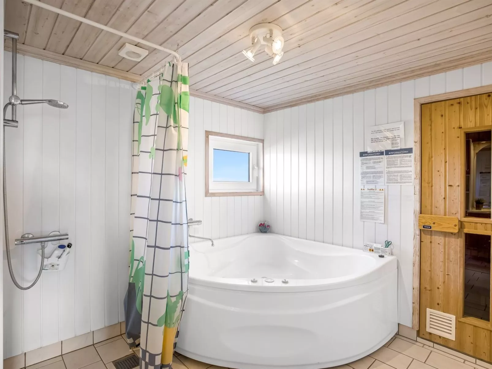 "Vili" - 441m from the sea - Drinnen