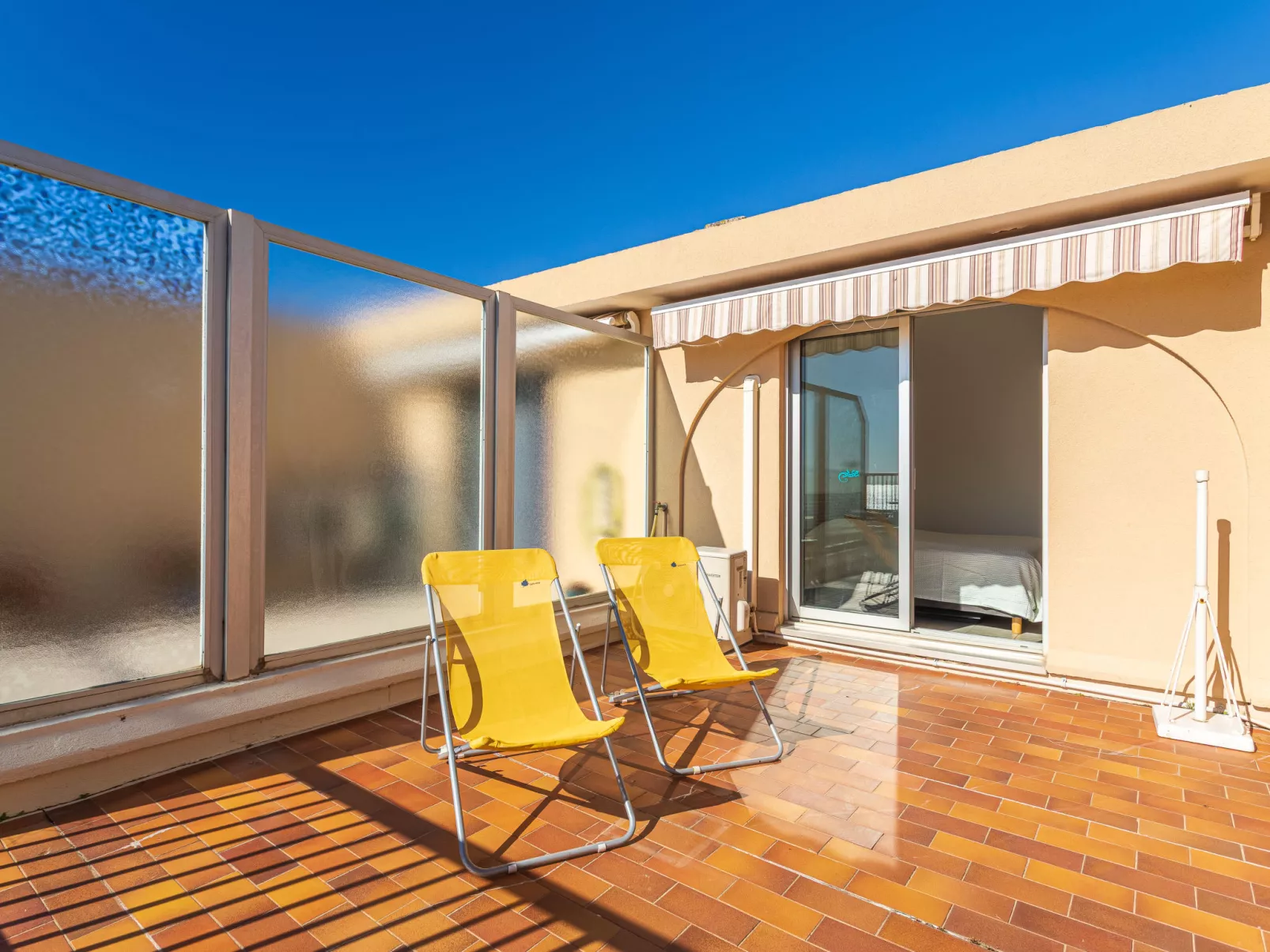 Port de La Gavine - Draußen