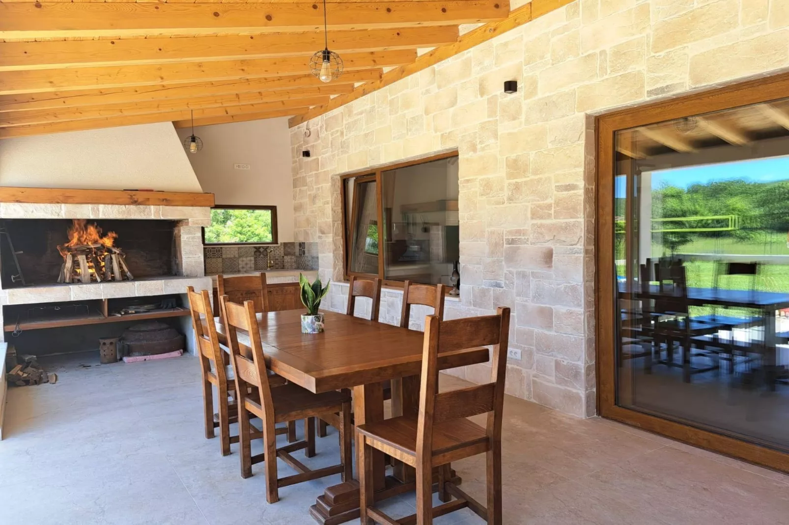 Tranquil Holiday Home with Pool, Garden, and Playground in a Peaceful Countryside Setting - Three Bedroom Holiday Home - Facilities