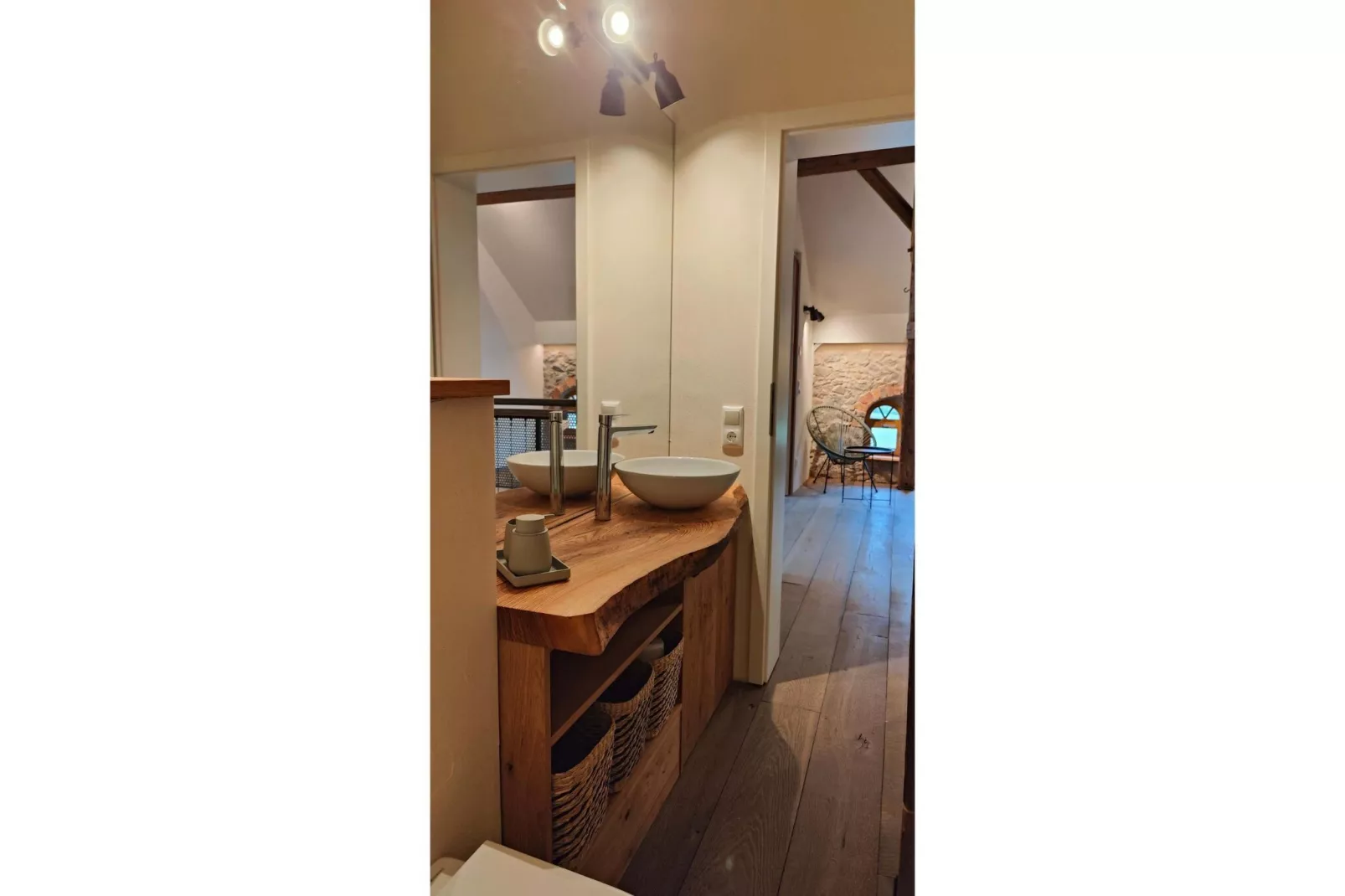 522 1P 40€(6) Schulz - Badezimmer