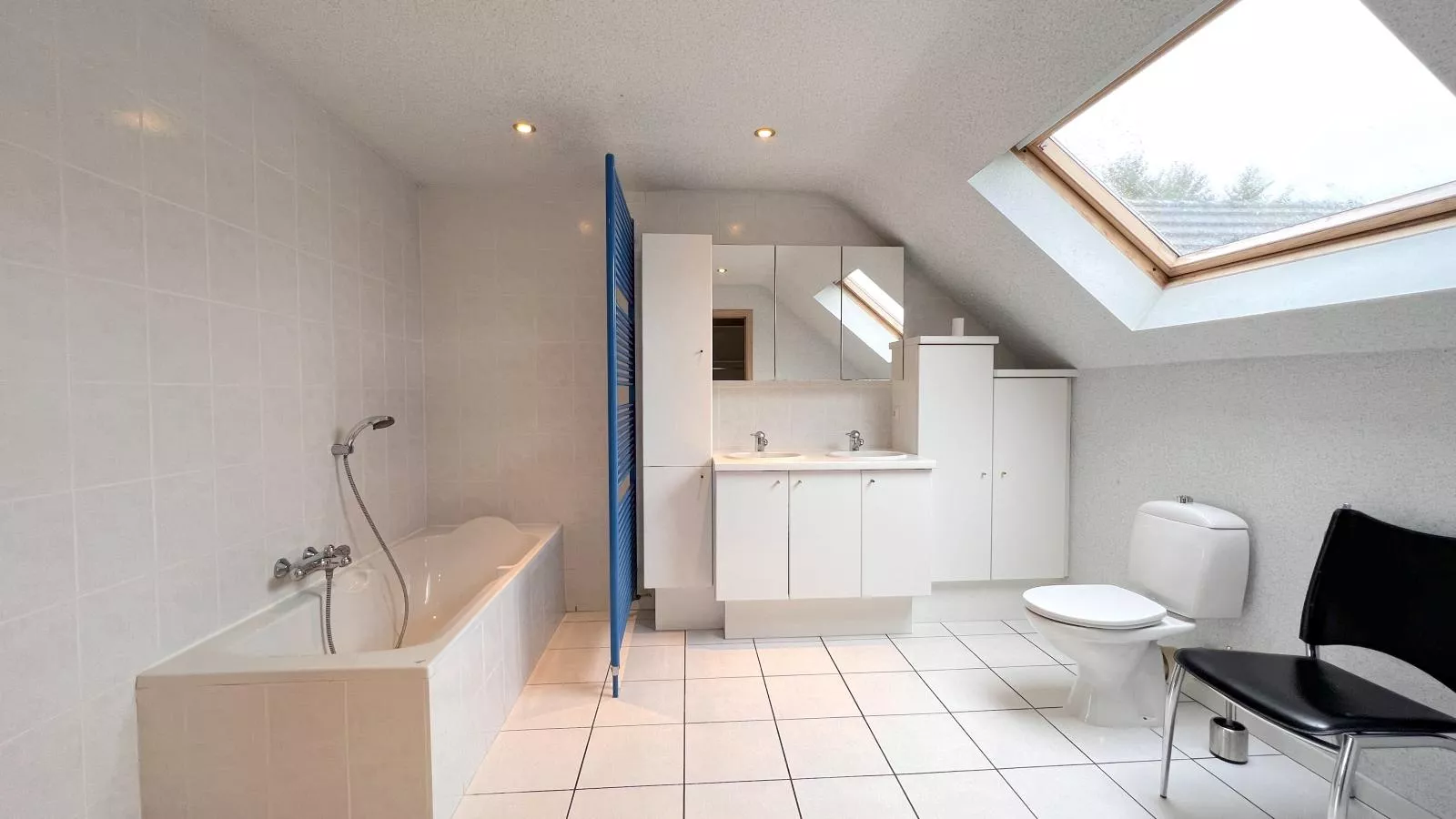 Zingem-Badezimmer