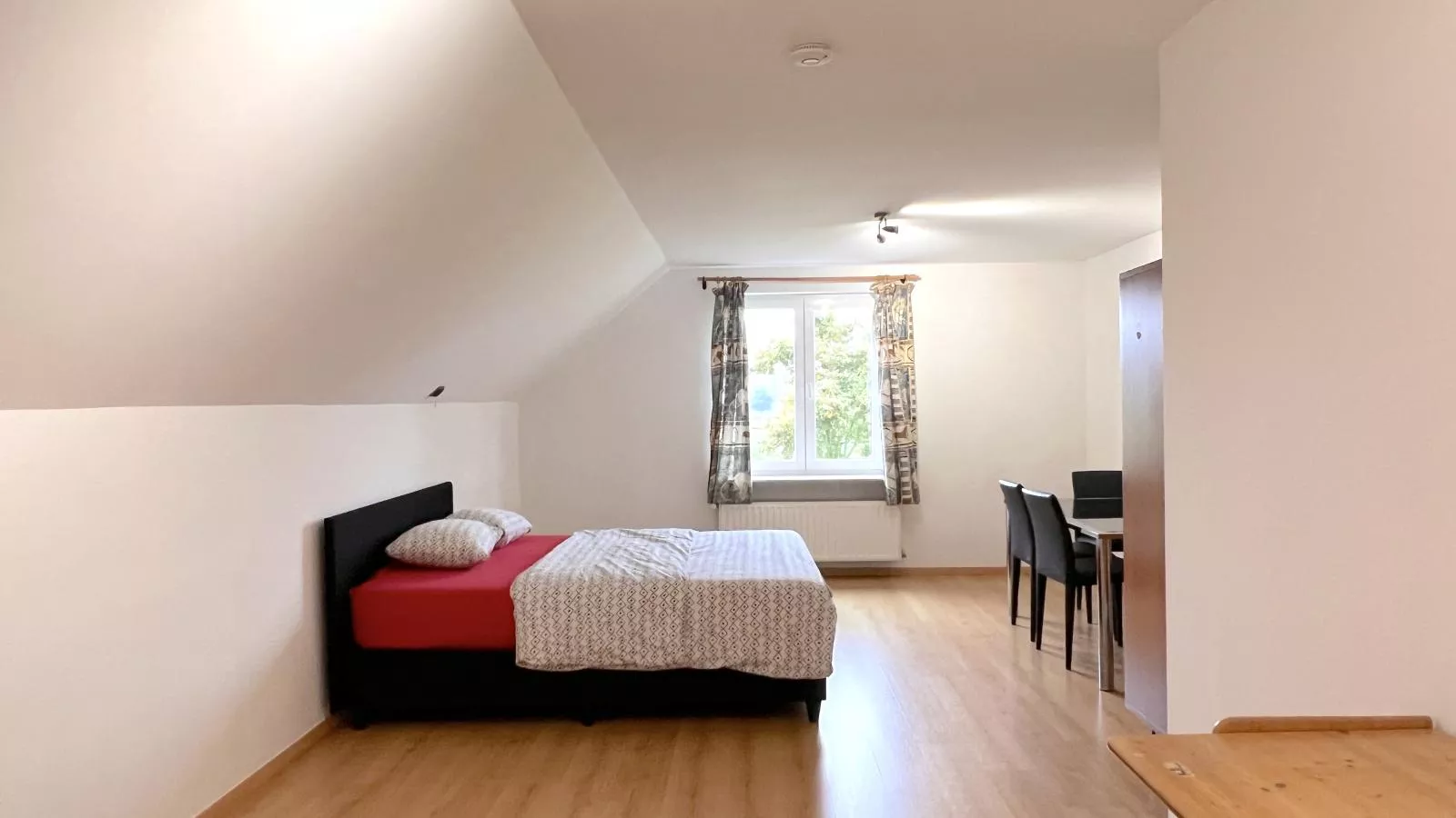 Zingem-Schlafzimmer