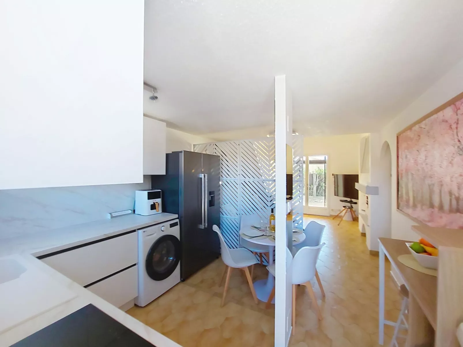 Le Mas des Oliviers - Inside