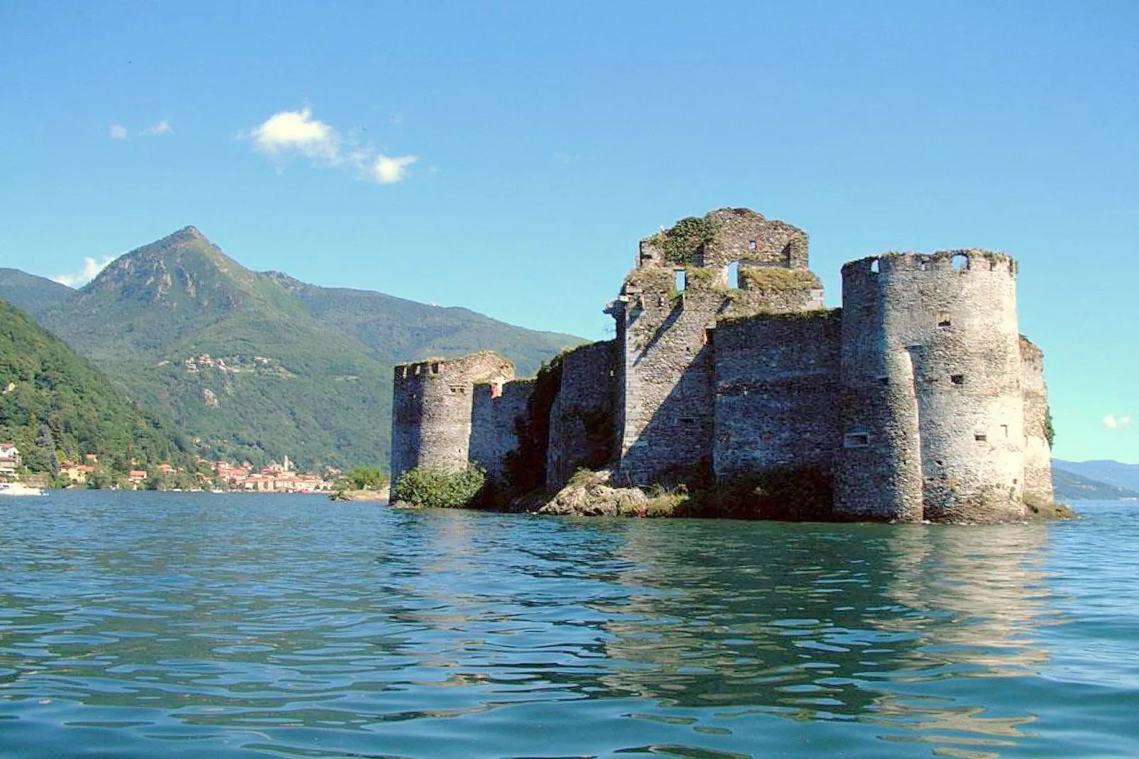 Ai Ronchi - piccolo appartamento con giardino a Cannero - Gebiete Sommer 20 km