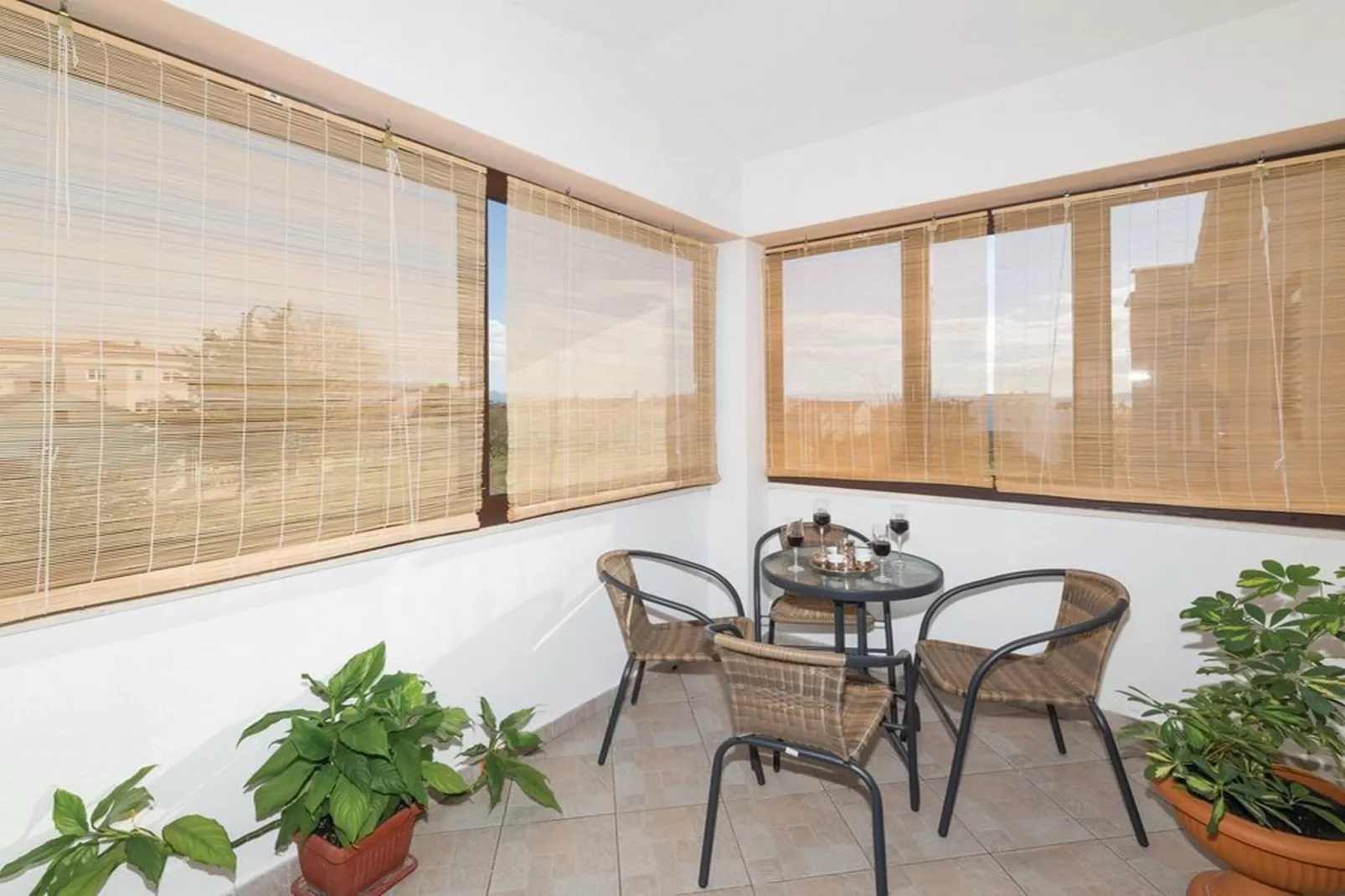 Mediterranean Stylish Villa with Pool in Kastel Stari - Six Bedroom Villa with Pool - Im Freien