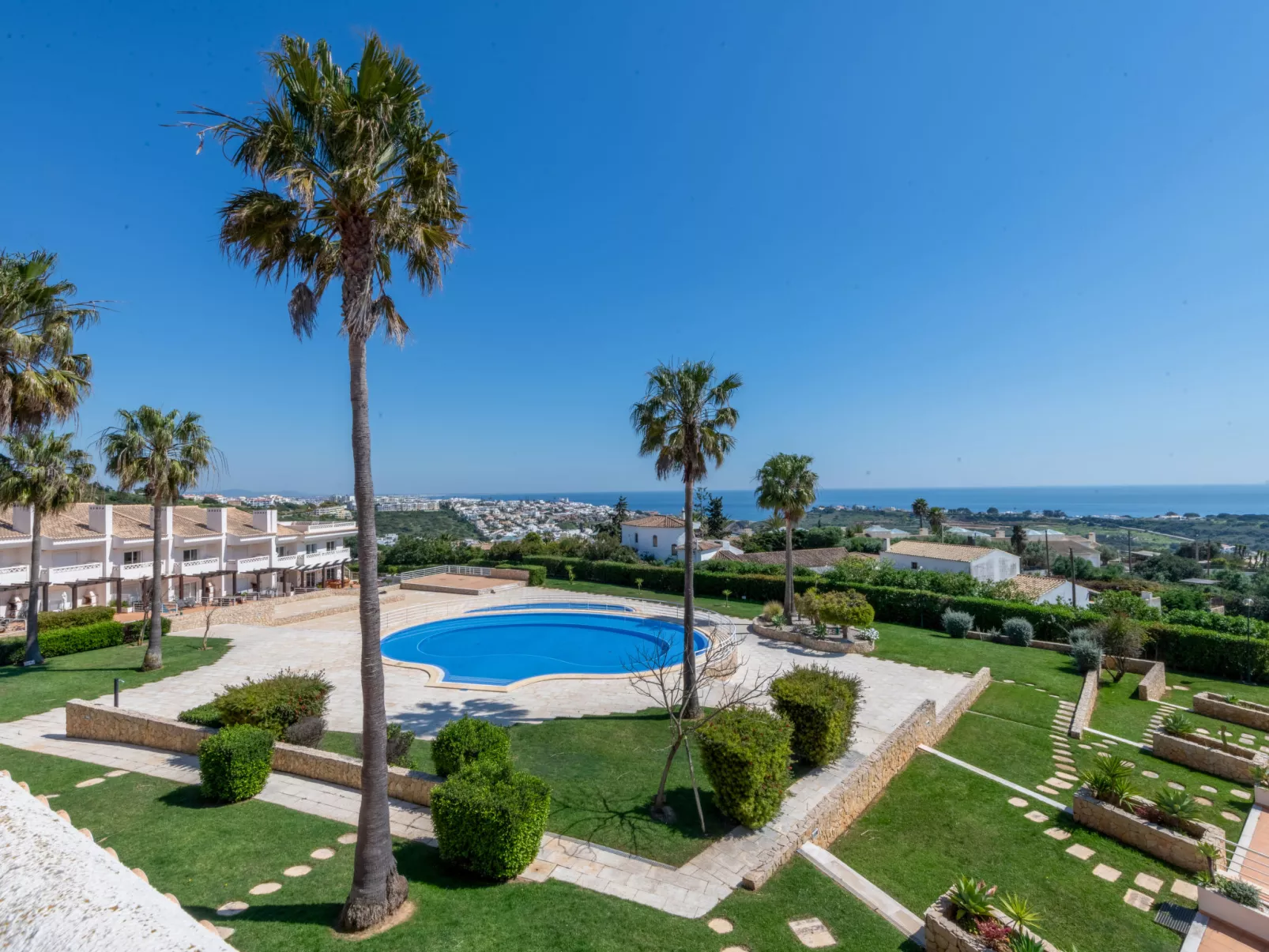 Aguia M T2 - VIP Properties