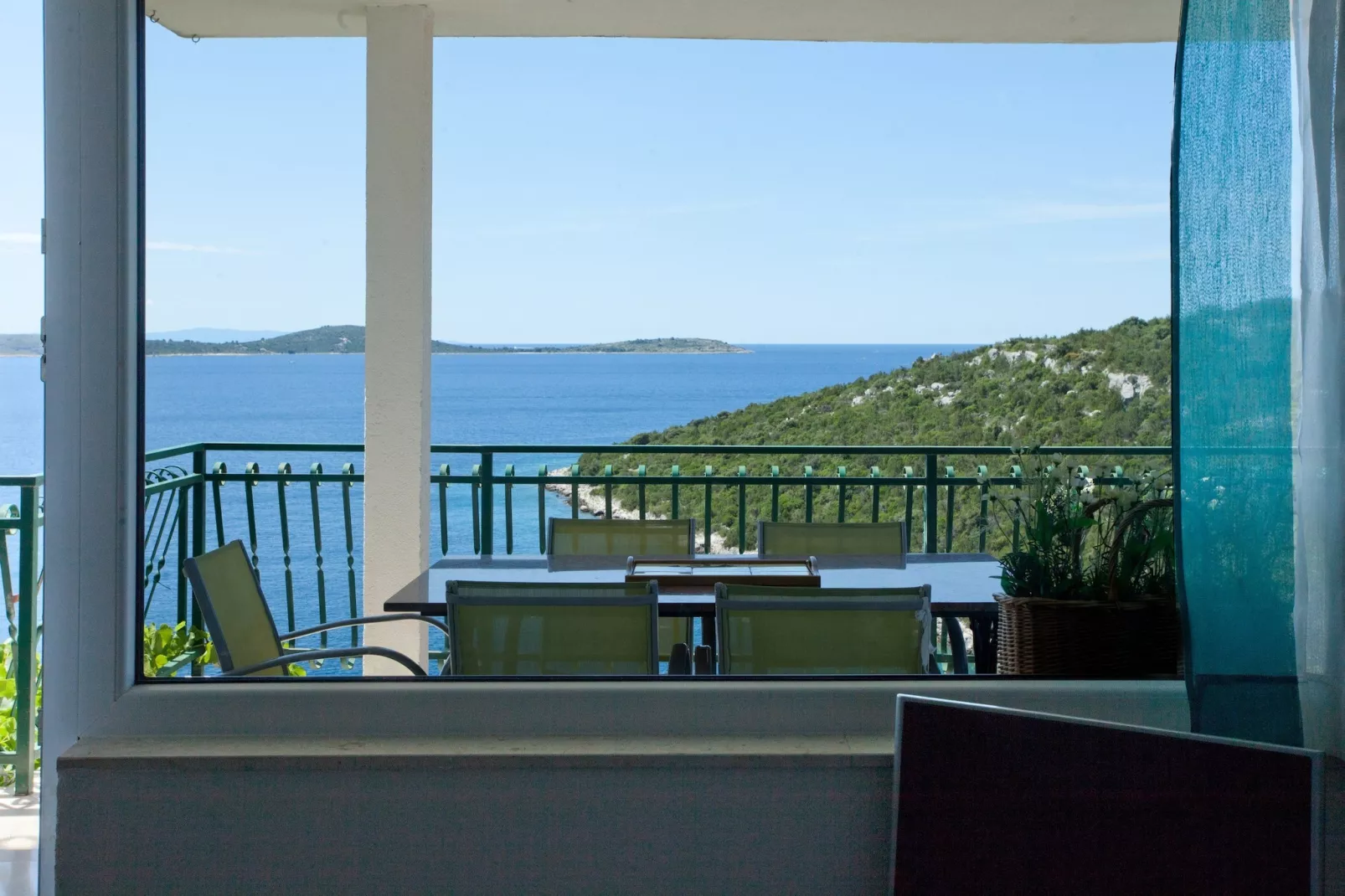 Wonderful Visinisce Apartments with Terrace and Sea Views - Standard Three Bedroom Apartment (Owner 2) - Terrace