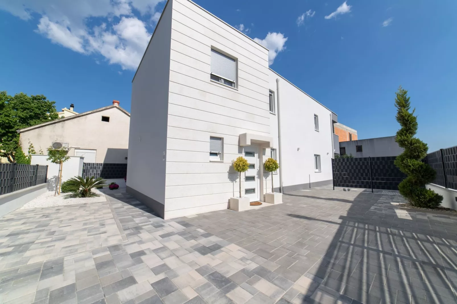 Luxury Kastela Villa with Heated Pool and Lounge Area - Four Bedroom Villa - Outdoor