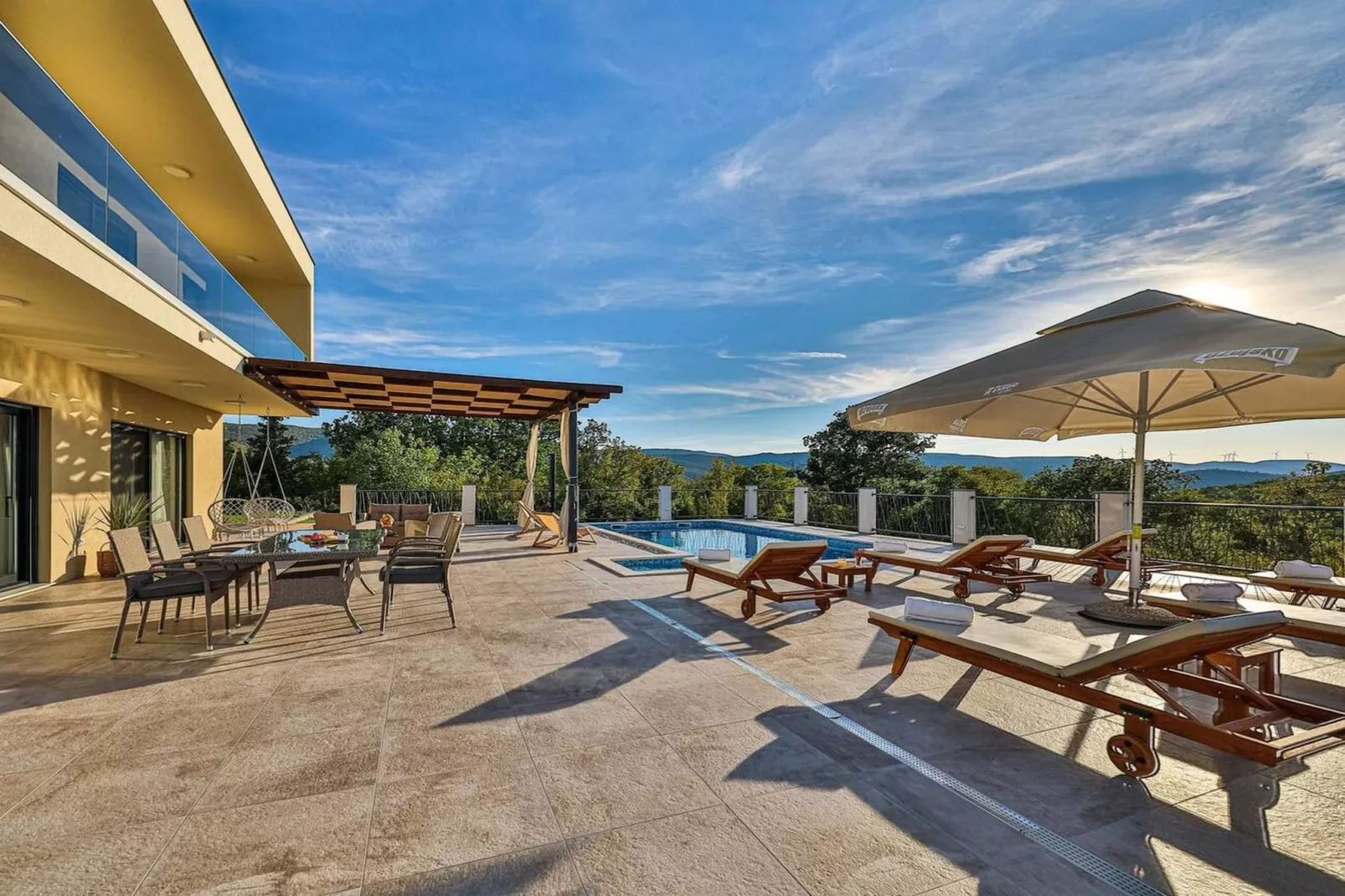 Luxurious Sanctuary Villa Primorski Dolac with Pool - Three Bedroom Villa with Pool - Swimming pool