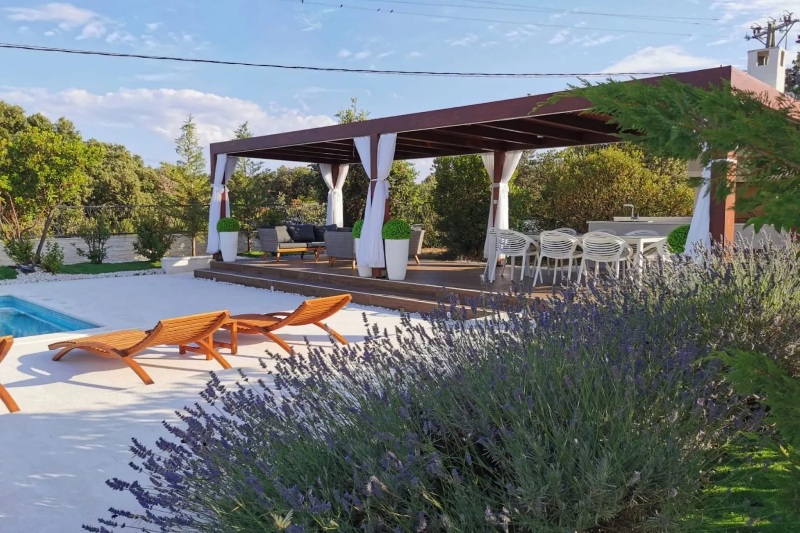 Four Bedroom Villa - Swimming pool