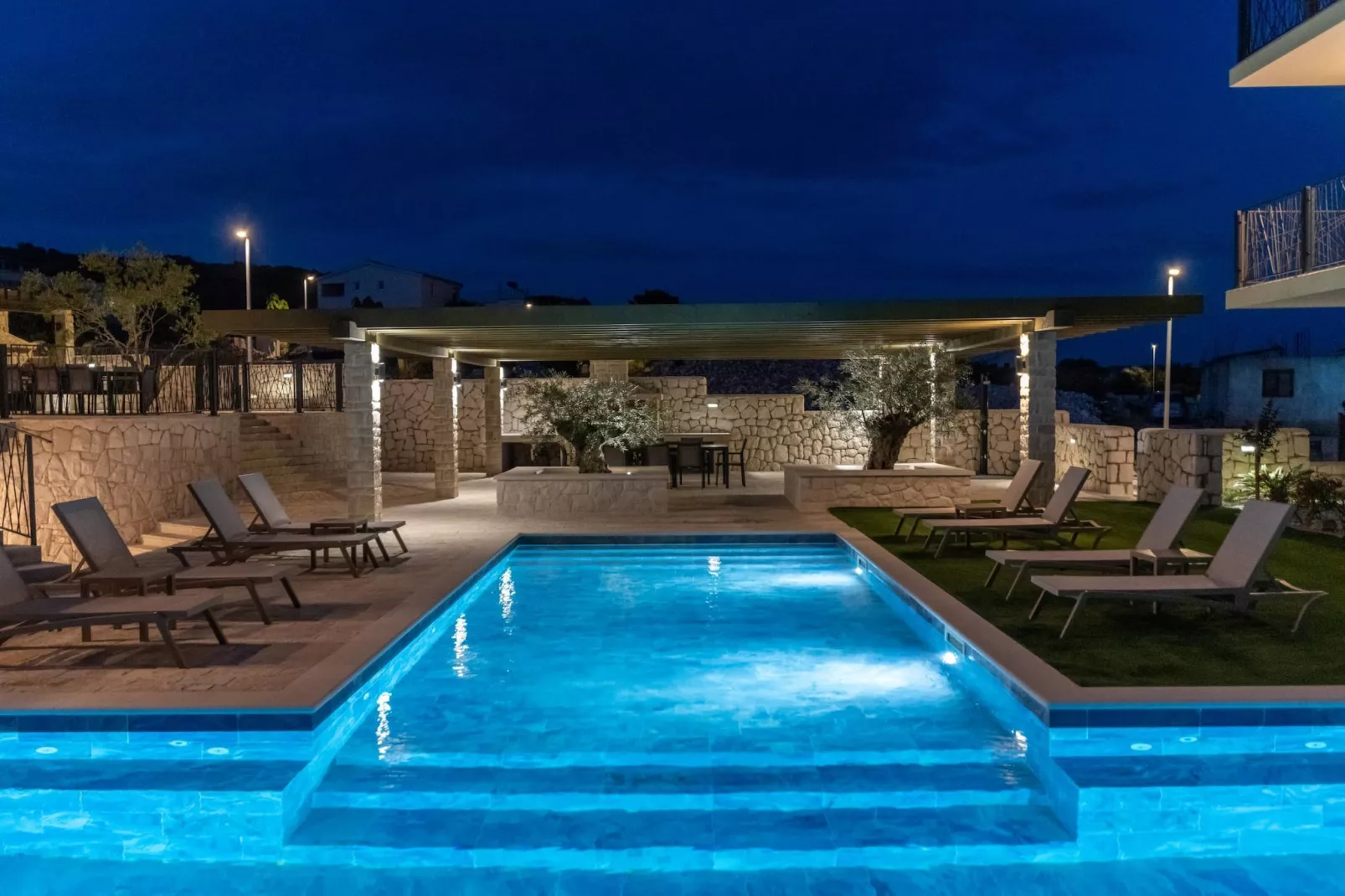 Luxury Living at Horizon Retreat - Comfort Three Bedroom Apartment (owner Central S8) - Piscine