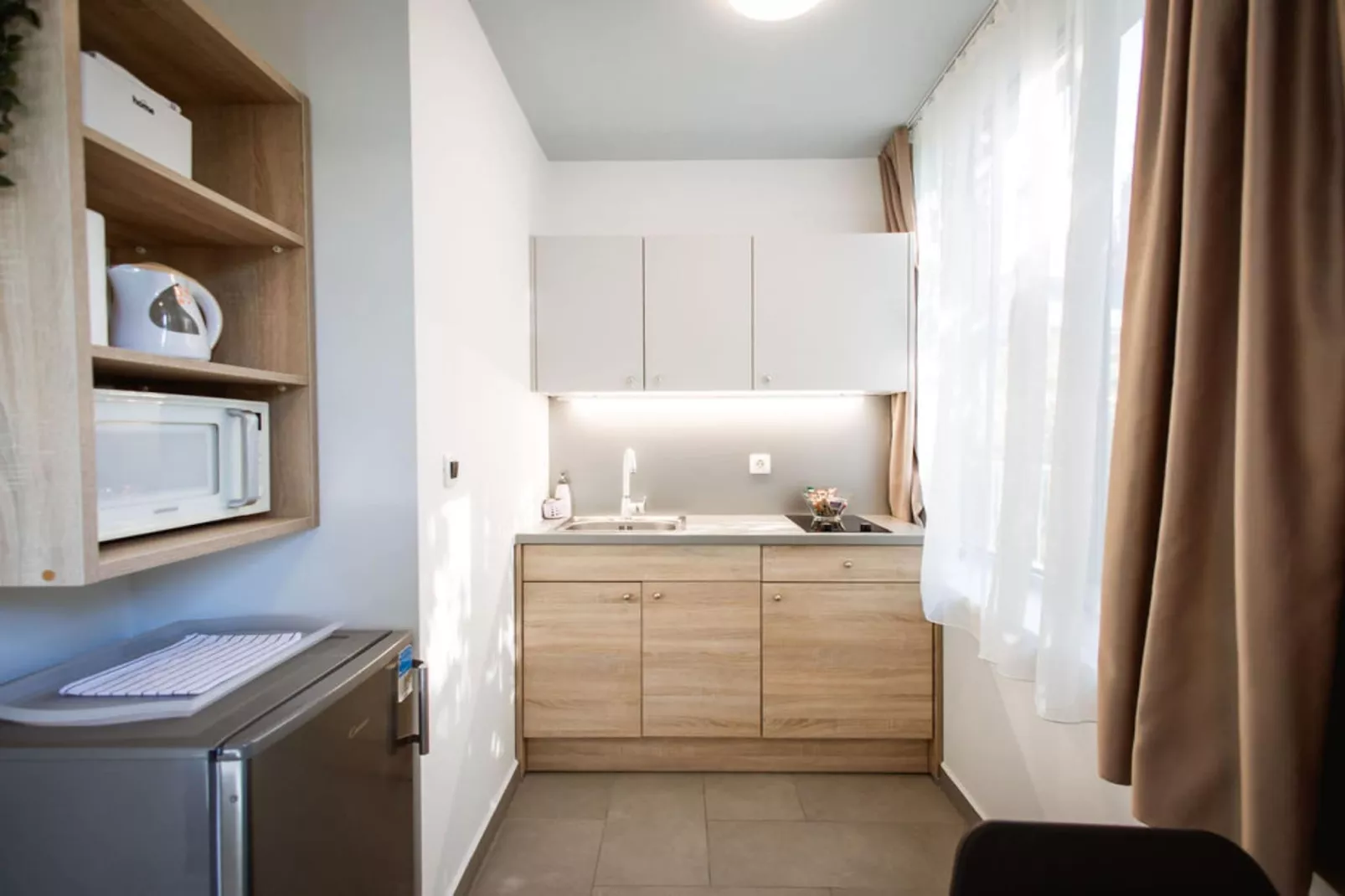 Stylish Apartments with Osijek Near Top Attractions - Standard Studio Apartment  - Maks 3 - Cuisine