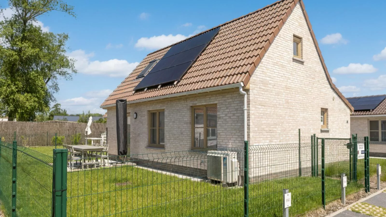 Westhinder I H90-91 Combi - Extérieur été