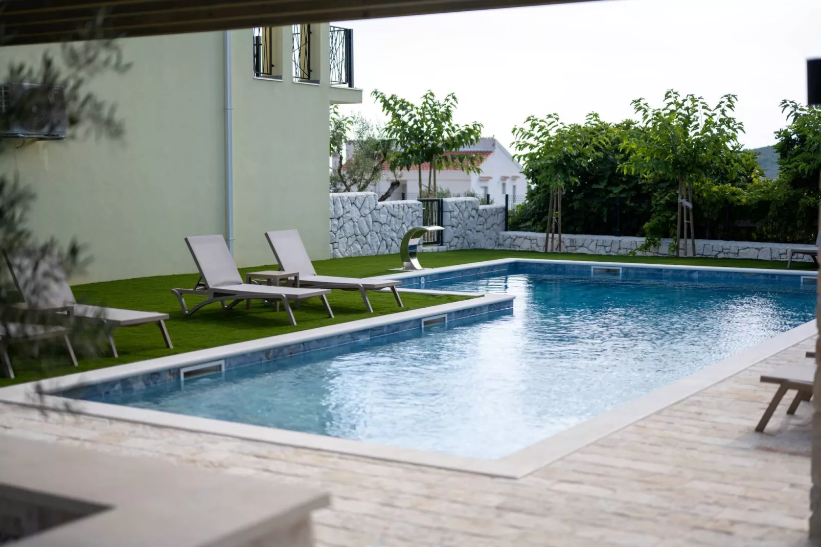 Luxury Living at Horizon Retreat - Comfort Three Bedroom Apartment (owner Central S8) - Piscine