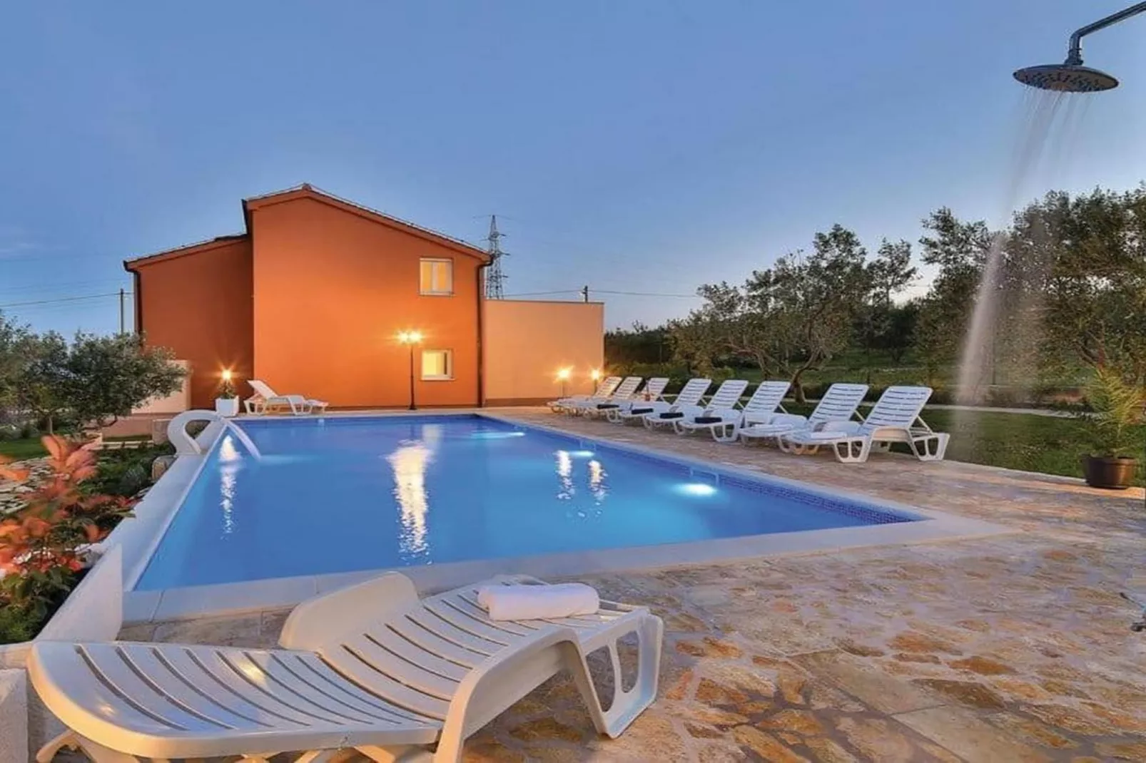 Exclusive Elegant Villa with Pool in Kastel Novi - Seven Bedroom Villa with Pool - Schwimmbad