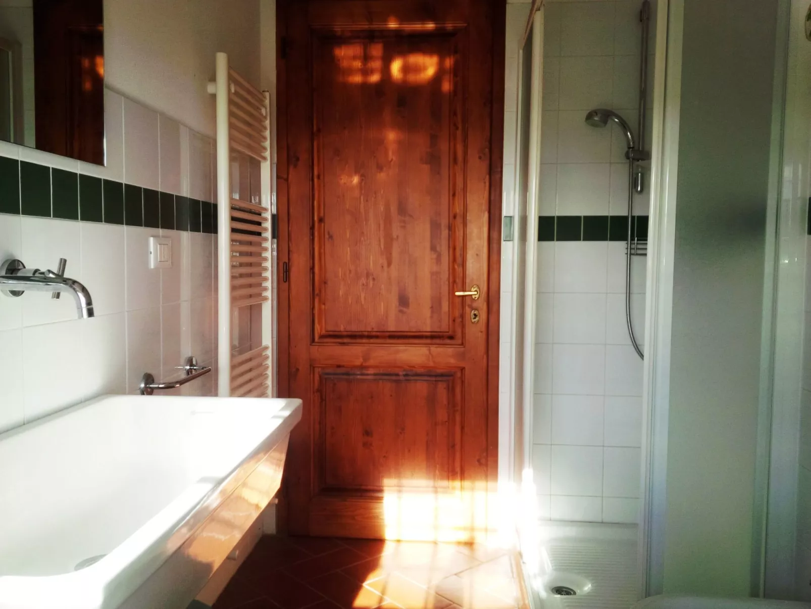 Anwesen "La Capanna" mit Blick auf das Wasser - Inside