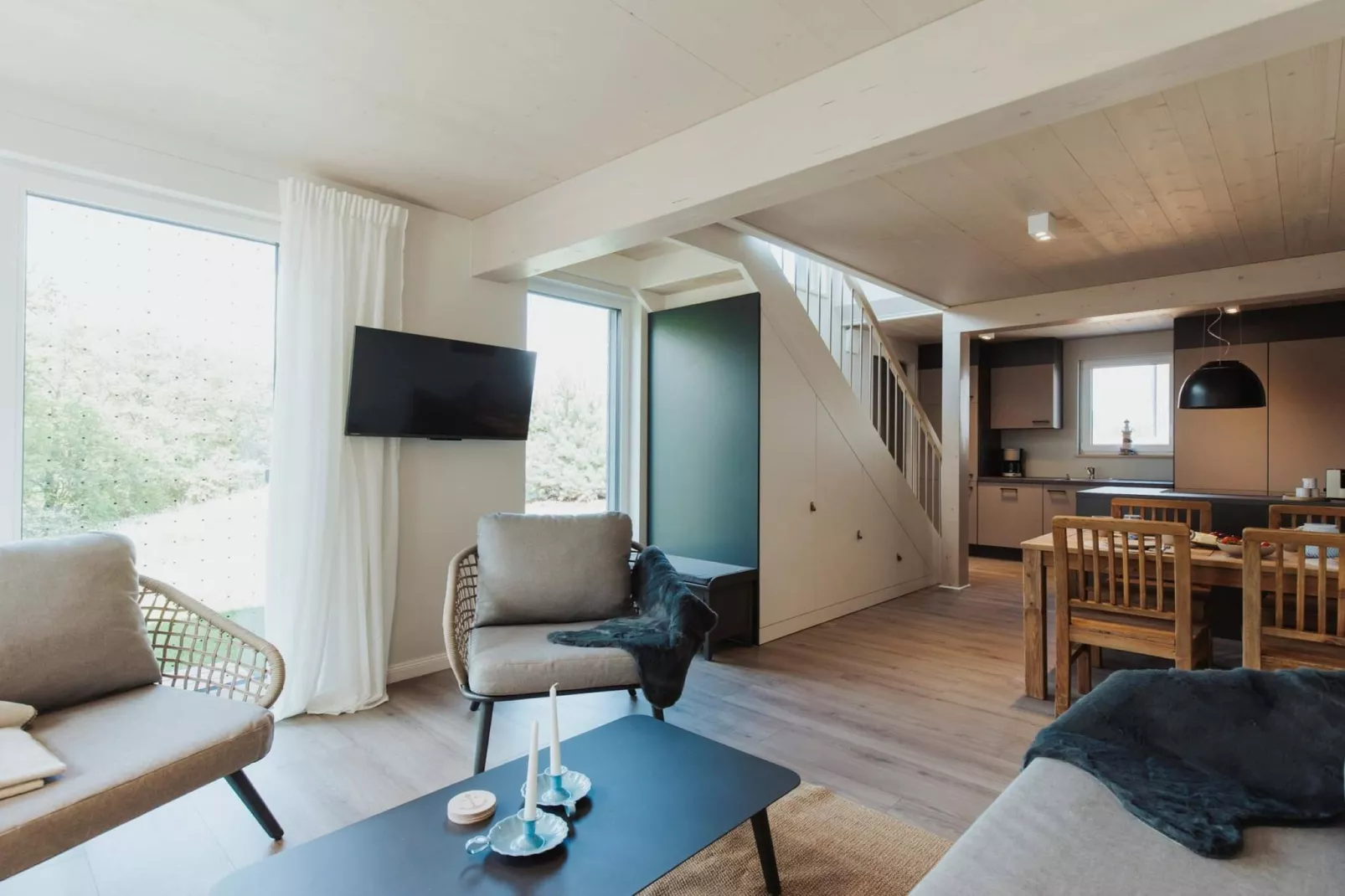 Base moderne avec plancher chauffant - Intérieur