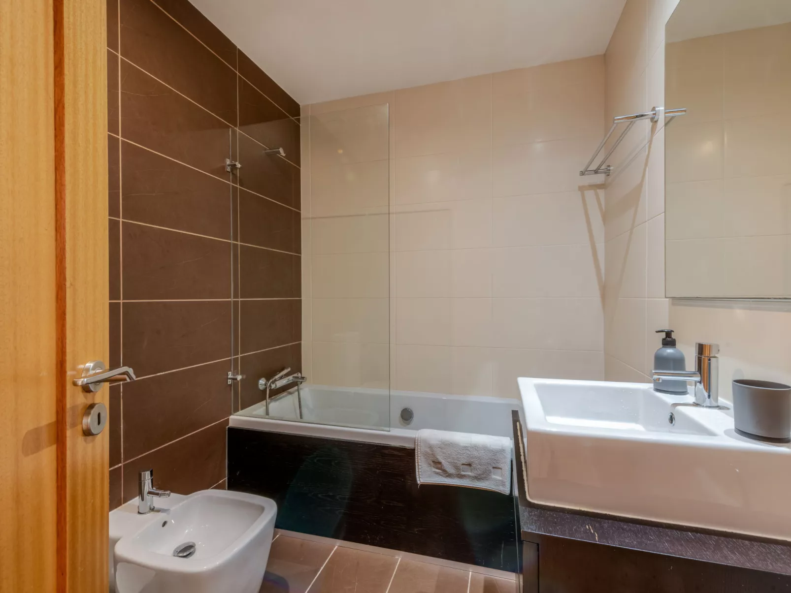 Aguia M T2 - VIP Properties - Inside