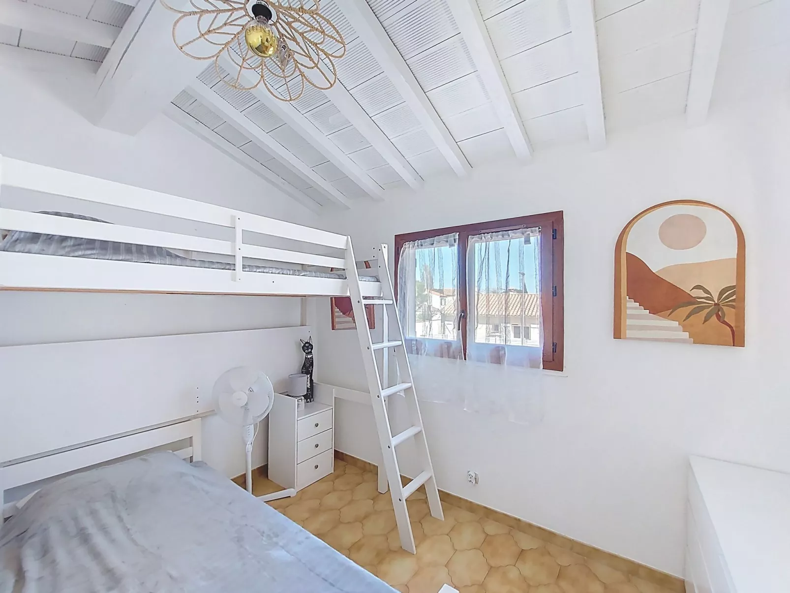 Le Mas des Oliviers - Inside