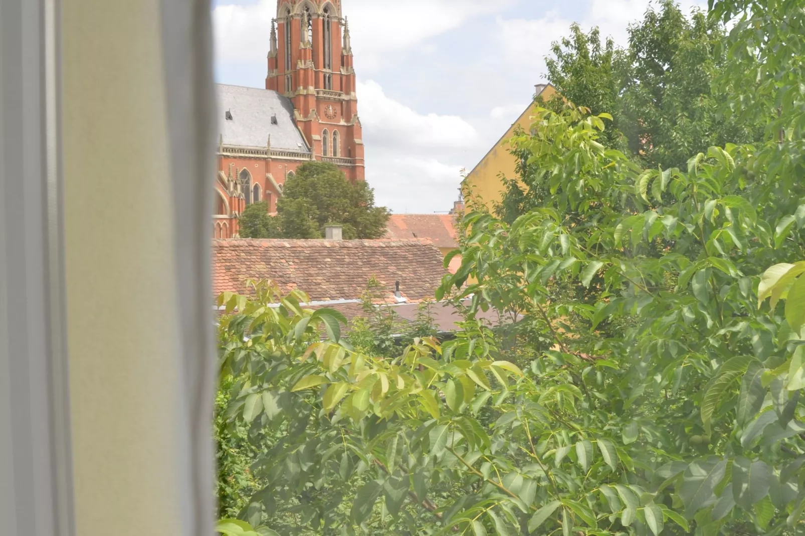 Stylish Apartments with Osijek Near Top Attractions - Comfort Studio Apartment - Maks - View
