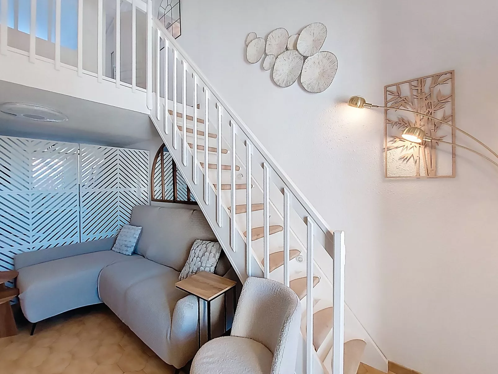 Le Mas des Oliviers - Inside