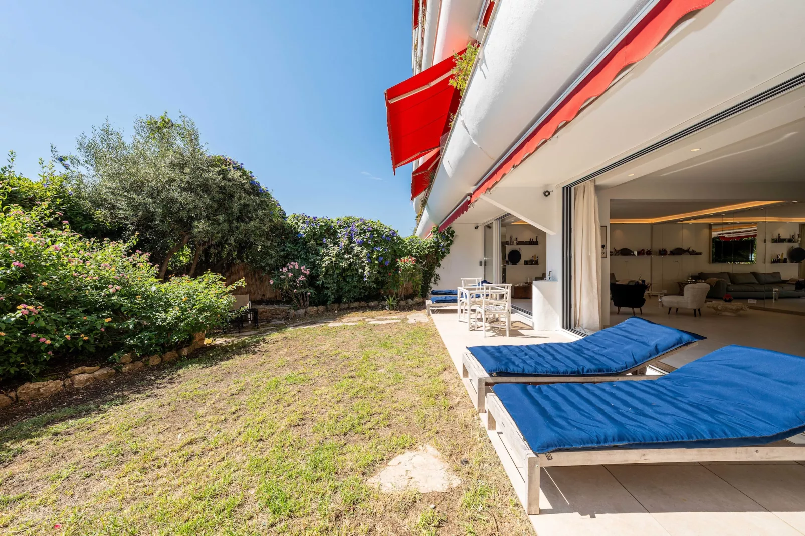 FM-42-MONTFLEURY - Untagged