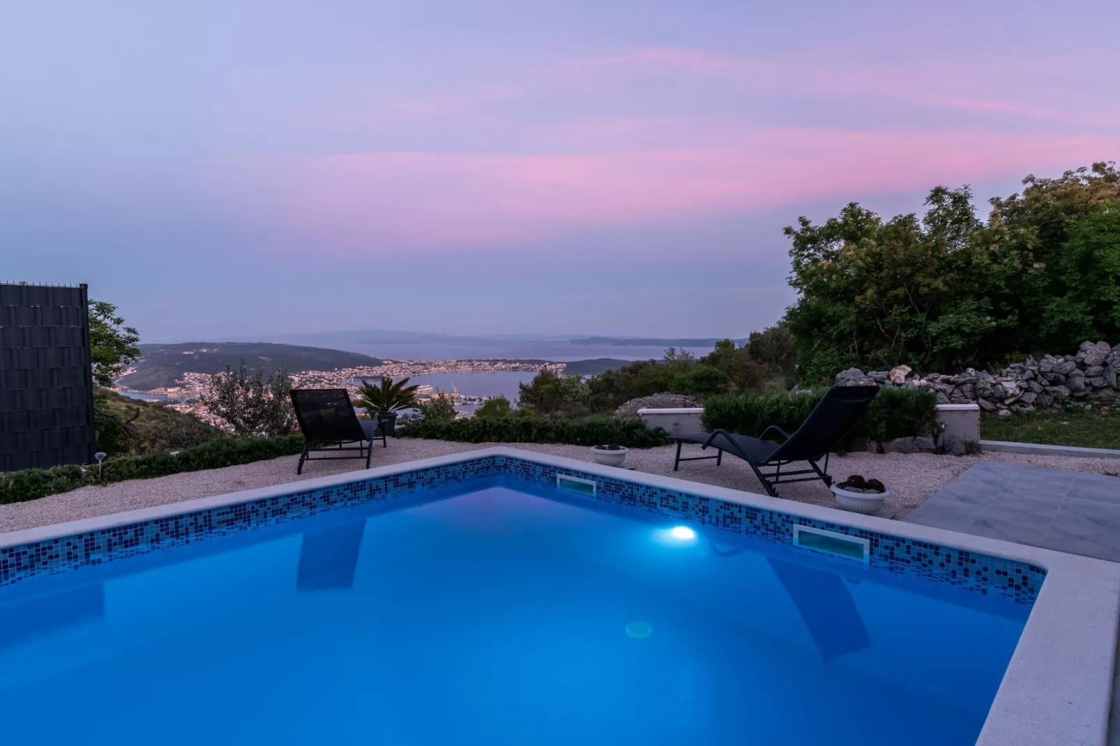 Three Bedroom Villa - Schwimmbad