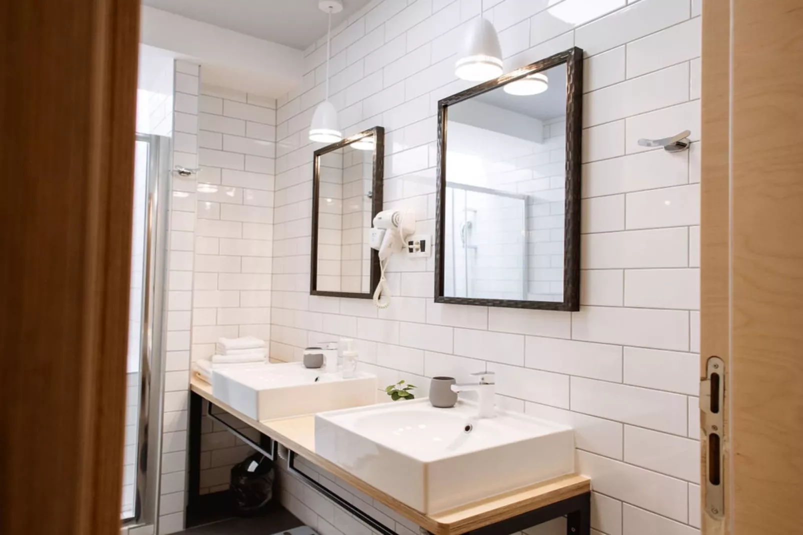 Stylish Apartments with Osijek Near Top Attractions - Standard Studio Apartment  - Maks 3 - Salle de bain