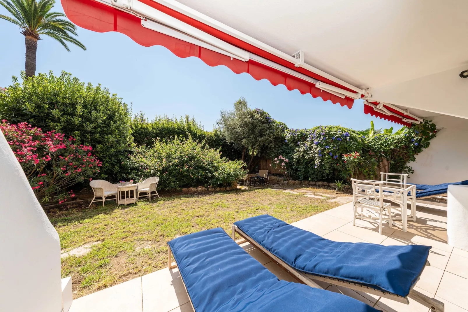 FM-42-MONTFLEURY - Untagged