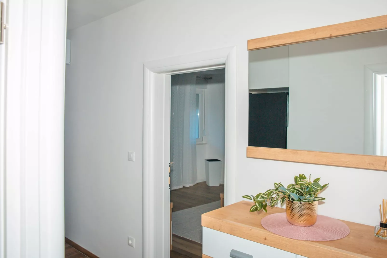 Apartment Matko - Two Bedrom Apartment with Beach View - Innenbereich