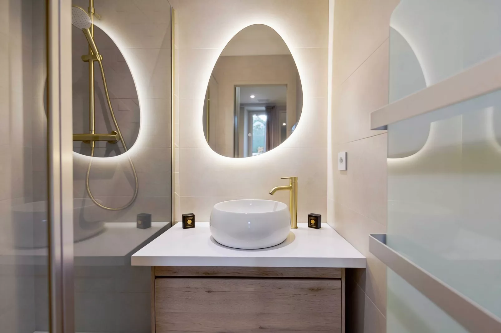 AK-22-MERLE - Nicht zugeordnet