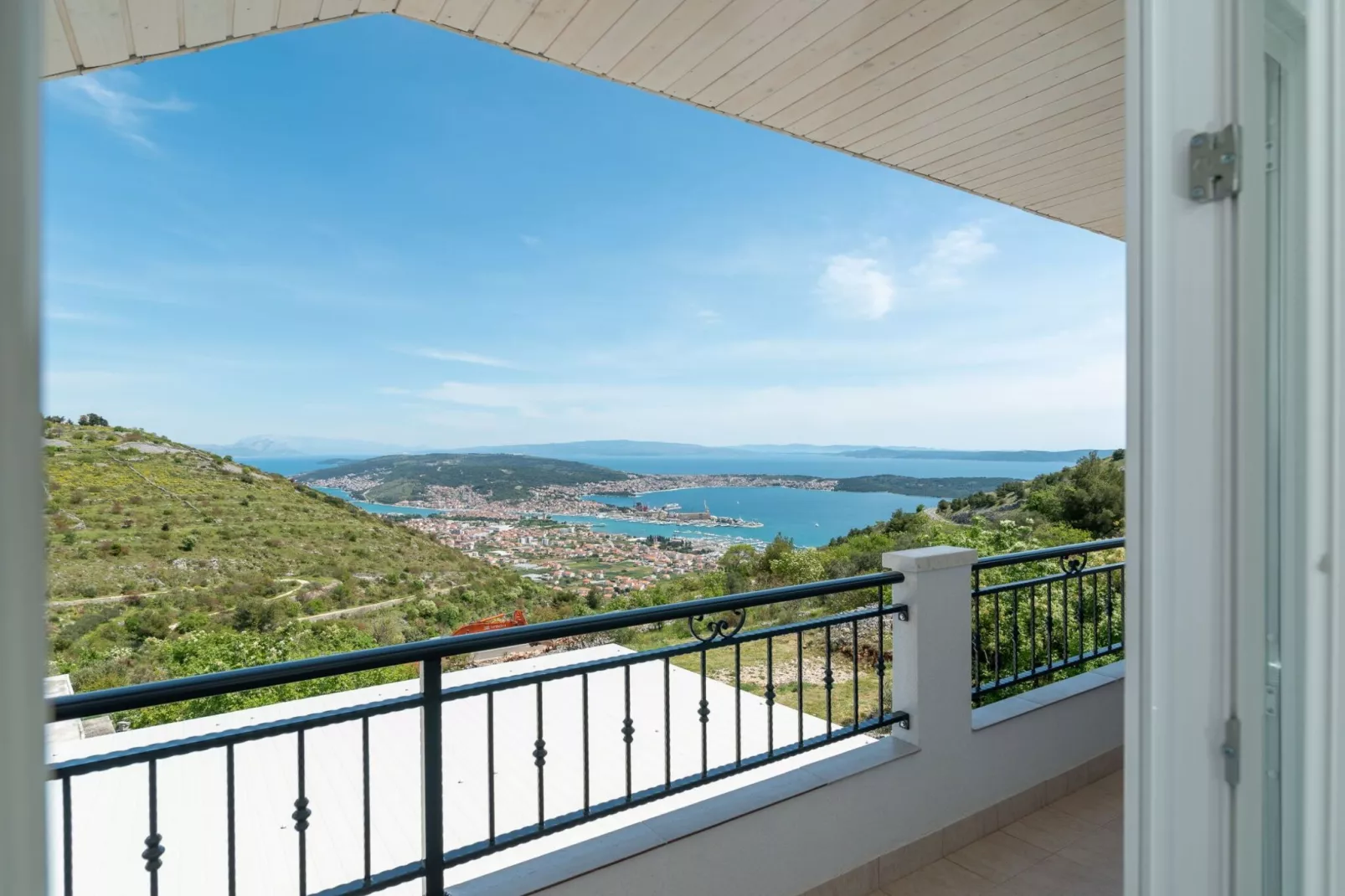 Three Bedroom Villa - Terrasse
