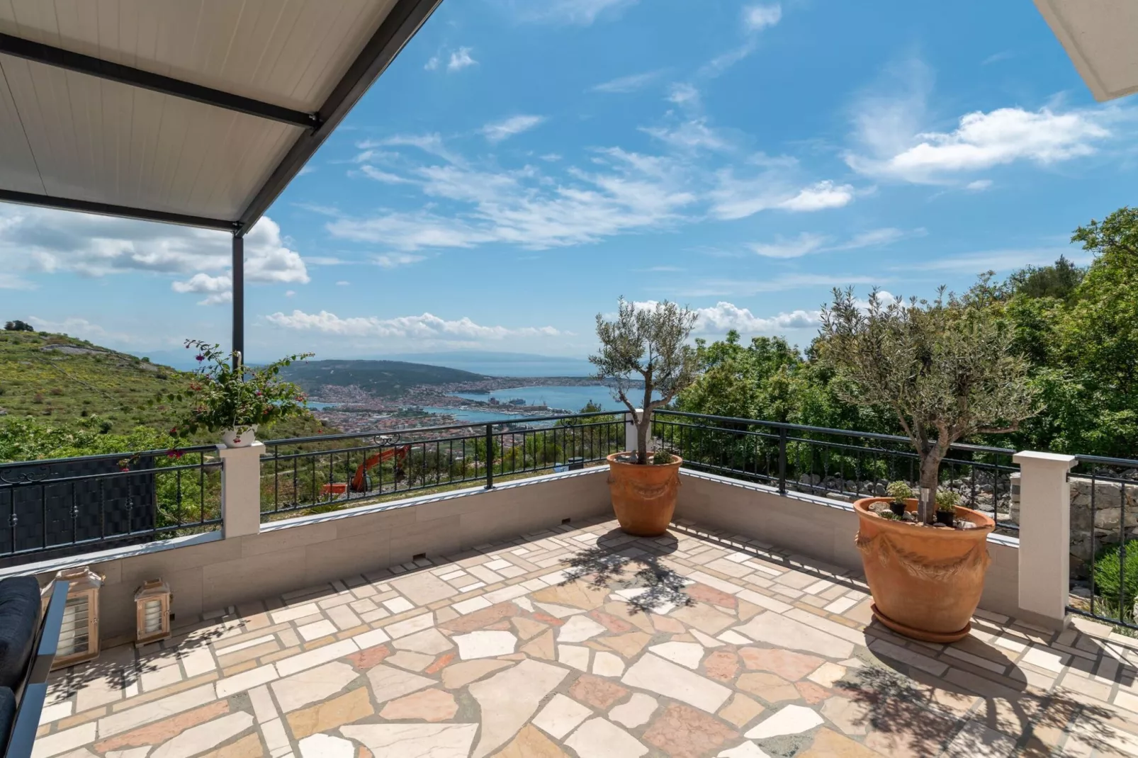 Three Bedroom Villa - Terrasse
