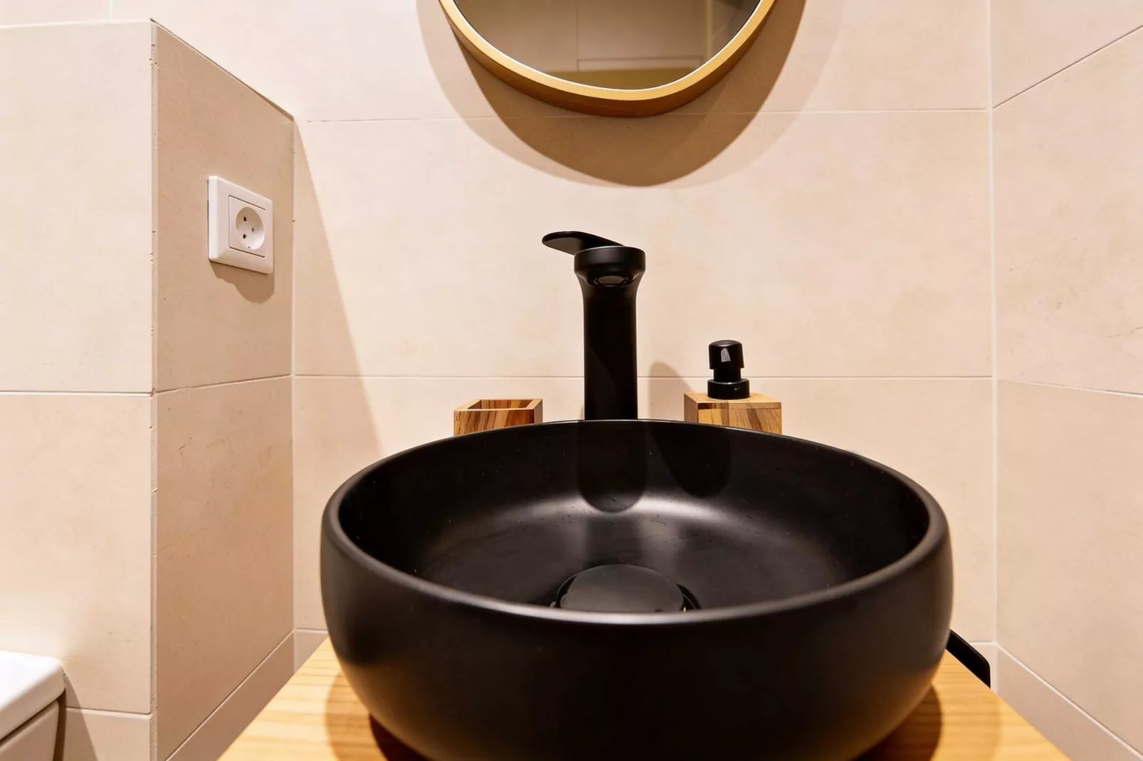 AK-22-MERLE - Nicht zugeordnet