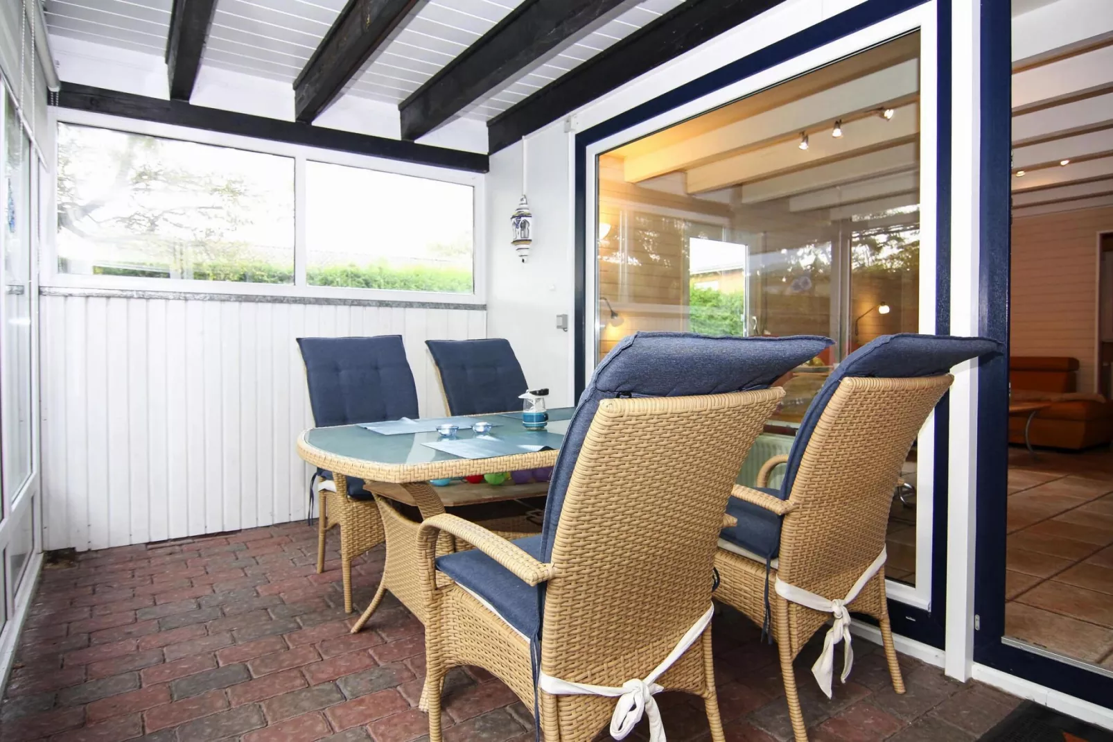Bungalow Warwerort-Terrace balcony